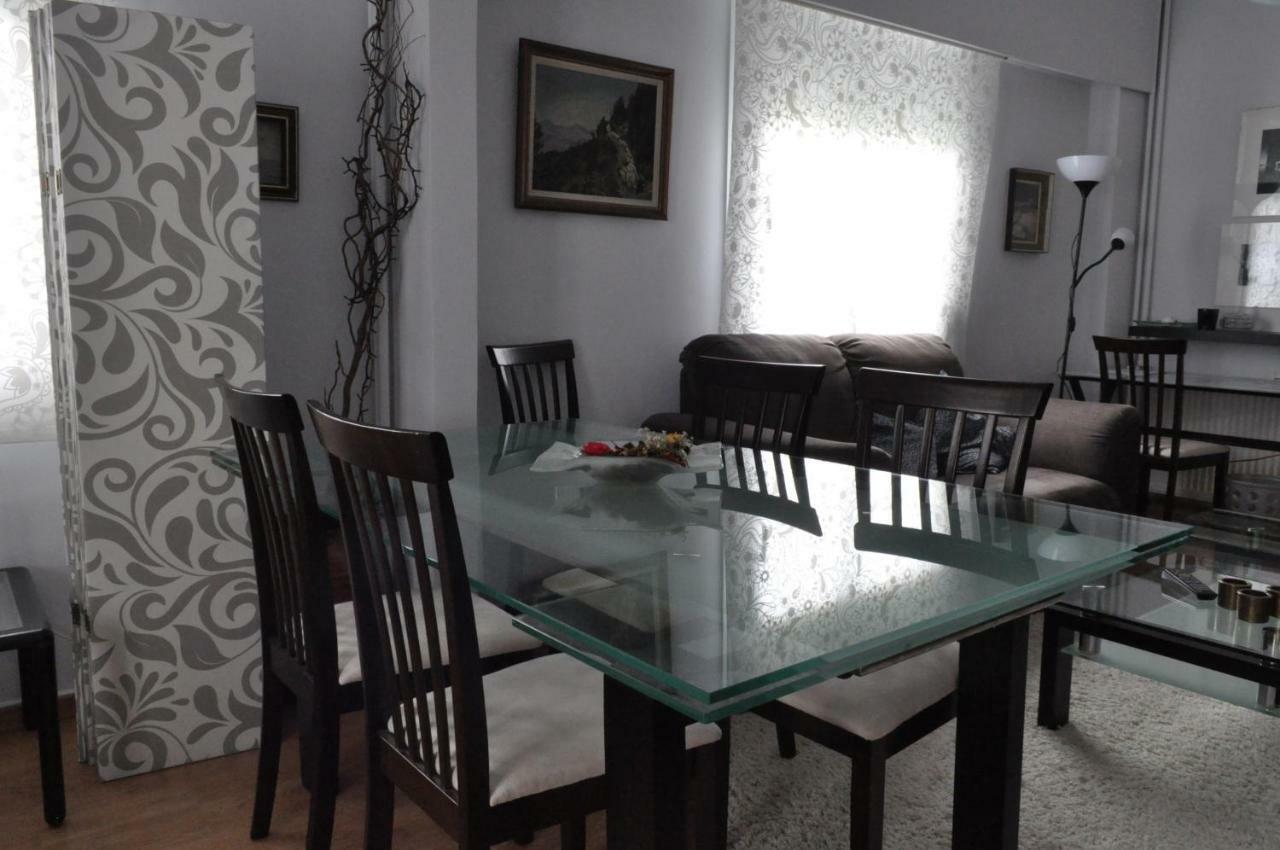 Awesome Home 3' From Metro Athena Bagian luar foto