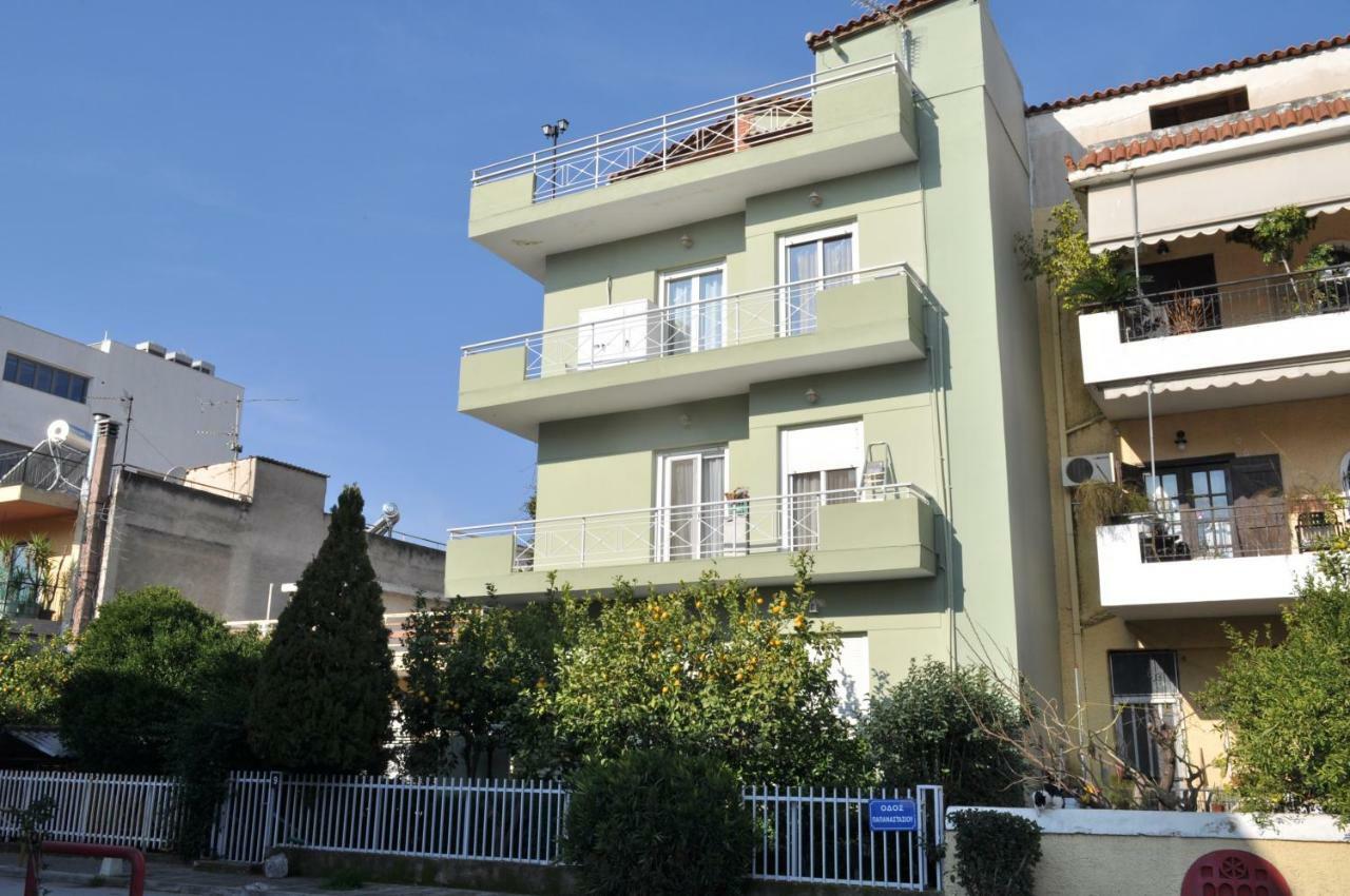 Awesome Home 3' From Metro Athena Bagian luar foto